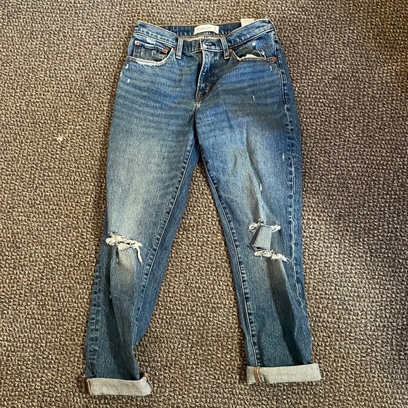 Abercrombie and fitch brand new jeans. Never worn - Picture 2 of 4